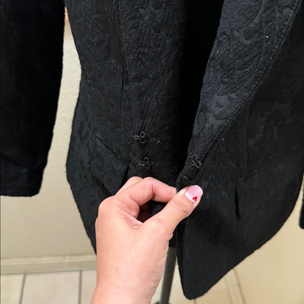 Talbots Elegant Floral Embordiered Black Women's Blazer Size 10 - Picture 8 of 10